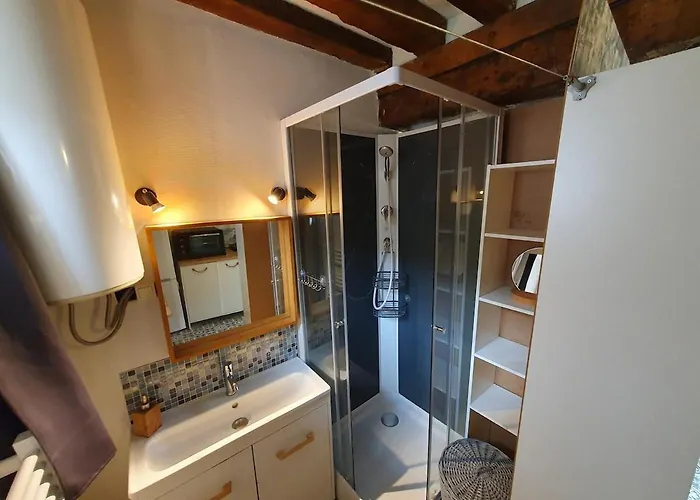 Ferme 16 Pers Calme Et Nature A Holiday home Clecy